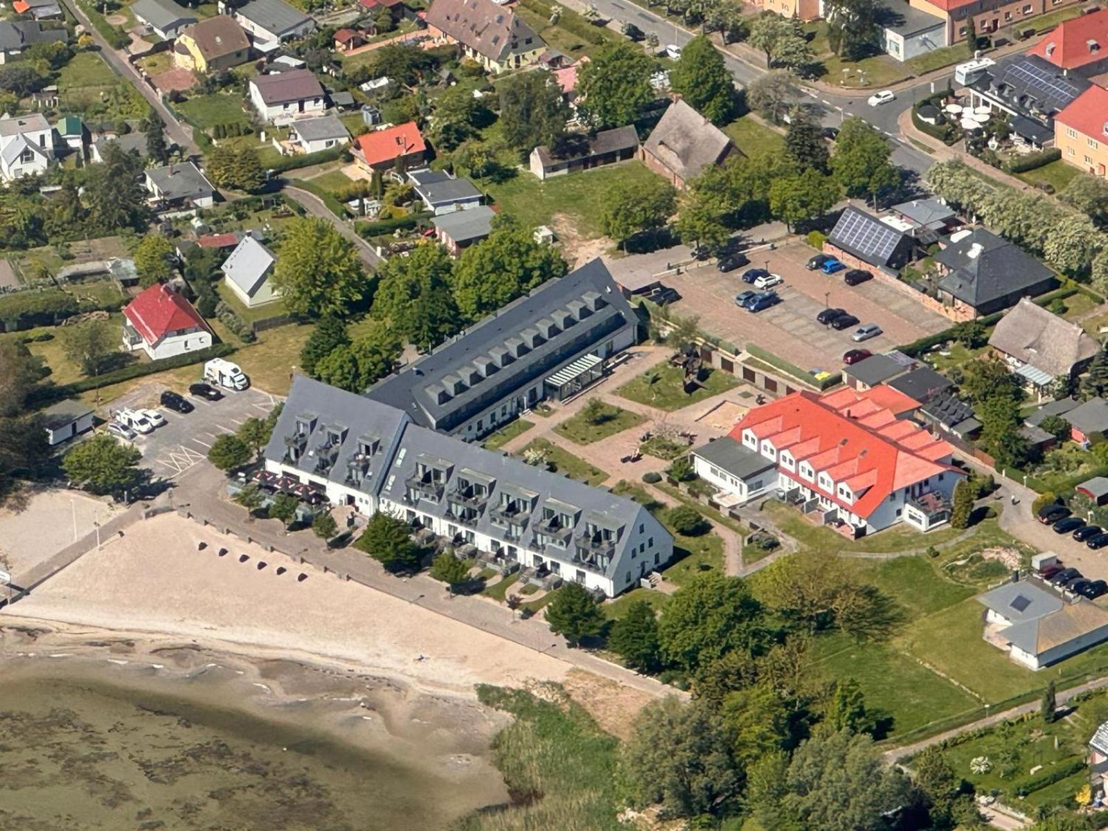 App 7O Kleinertag Am Meer Dranske Bagian luar foto